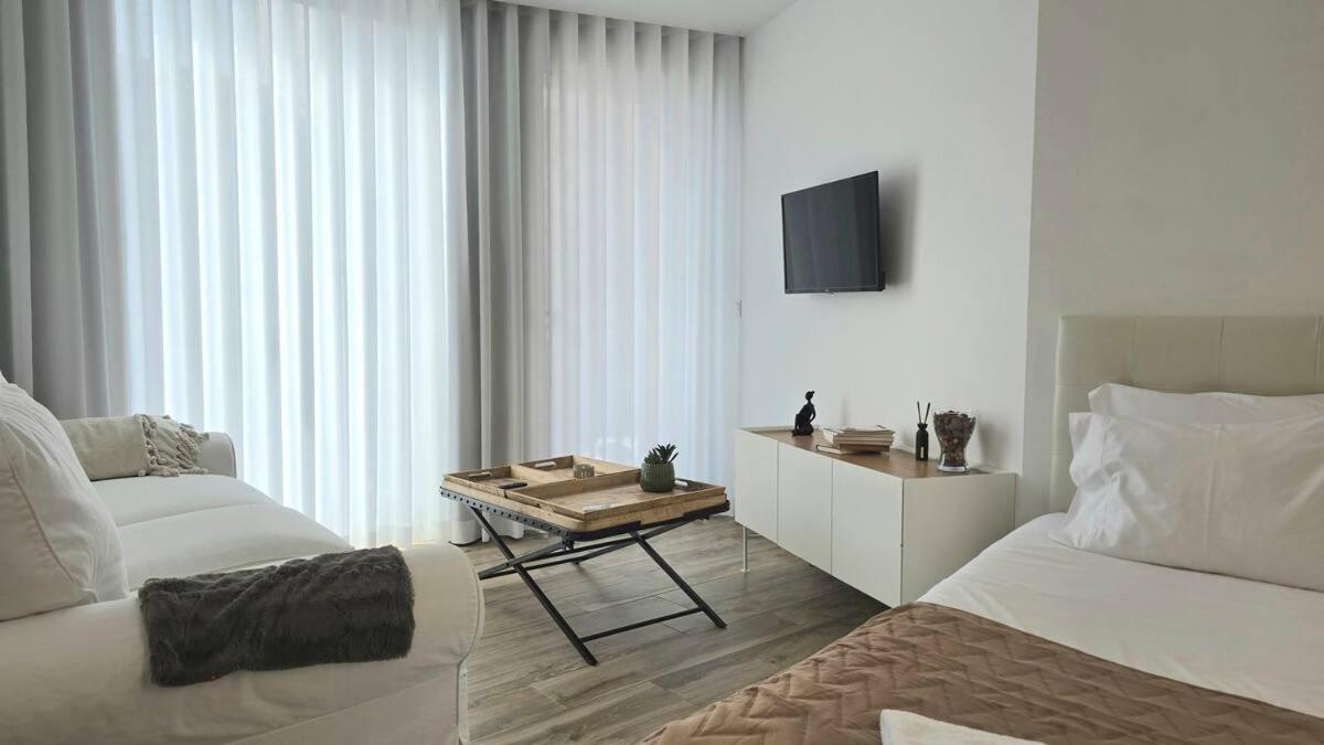 אבאירו Iconik Design Apartments מראה חיצוני תמונה