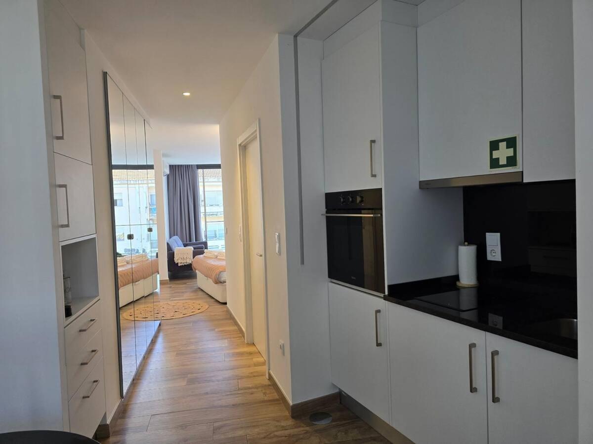 אבאירו Iconik Design Apartments מראה חיצוני תמונה