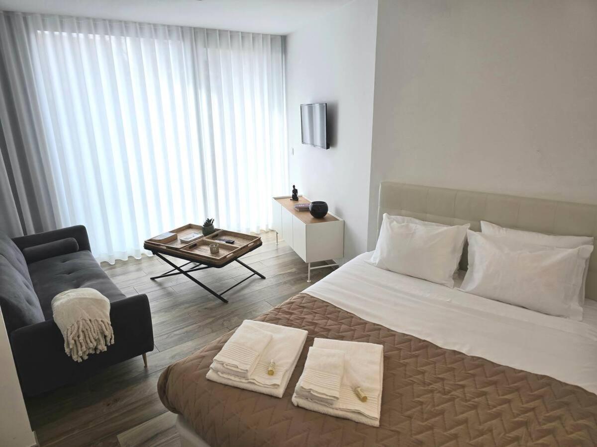 אבאירו Iconik Design Apartments מראה חיצוני תמונה